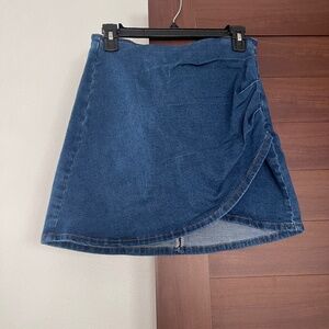 Denim mini skirt